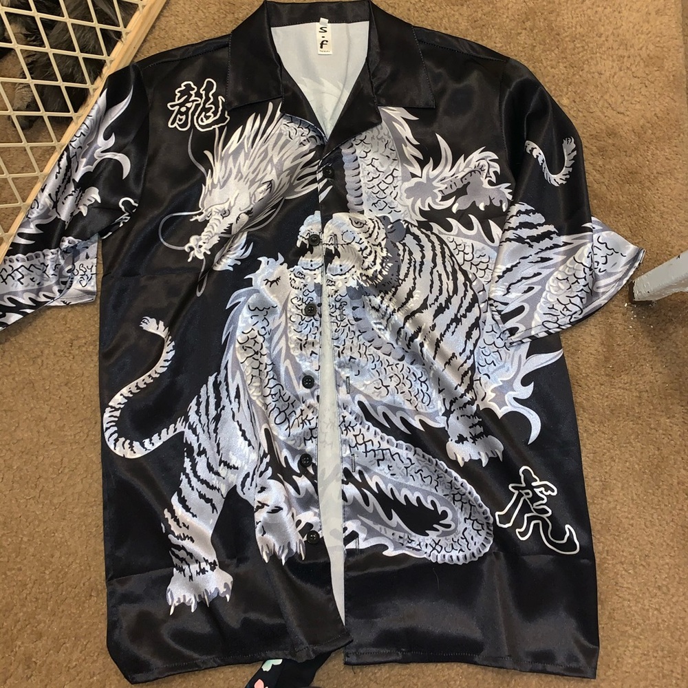 DRAGON SHIRT 🐉